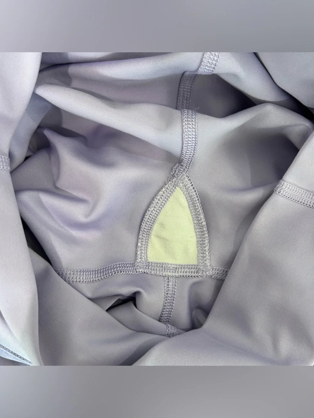 Alo Yoga High-Waist Airlift Legging 7/8 Length Lavender Purple Size Small